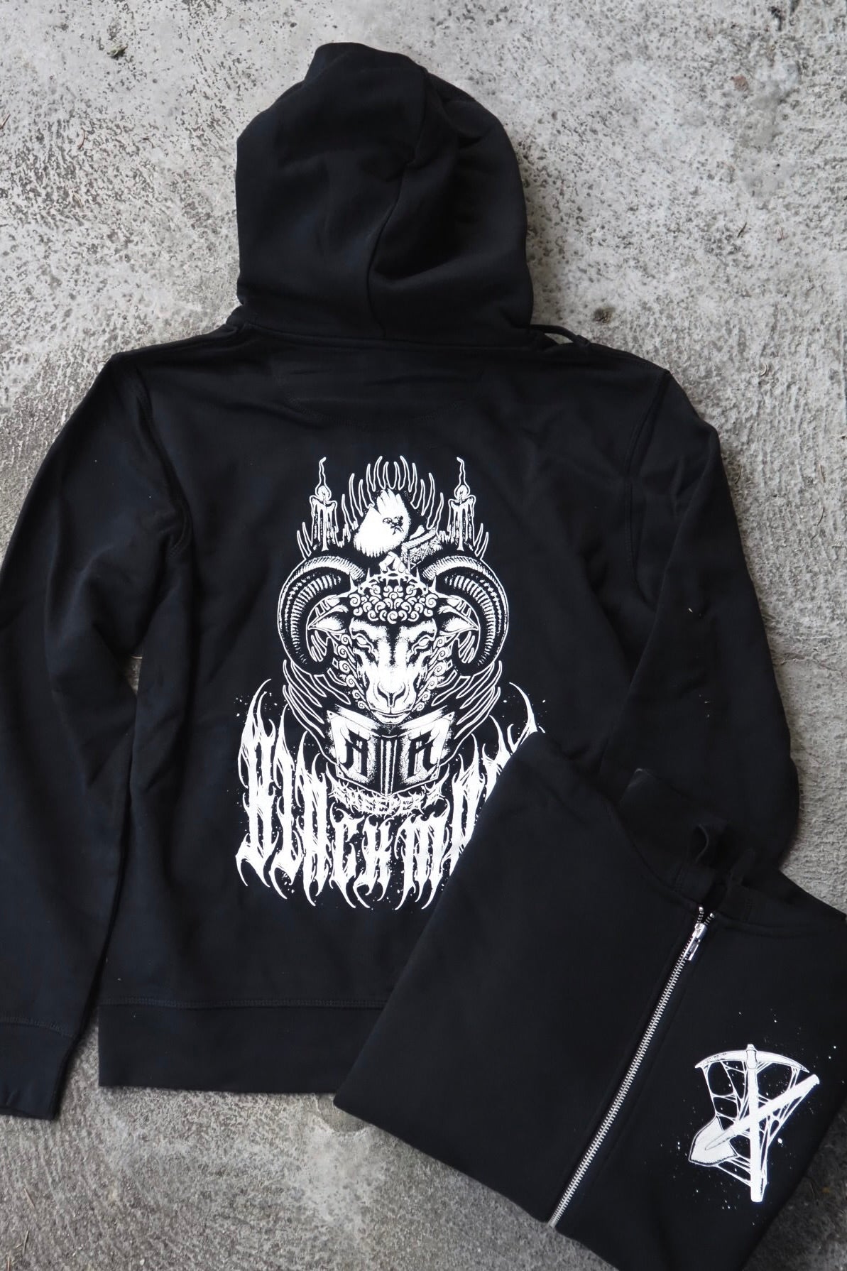 Zipper "BLACK MASS" 26