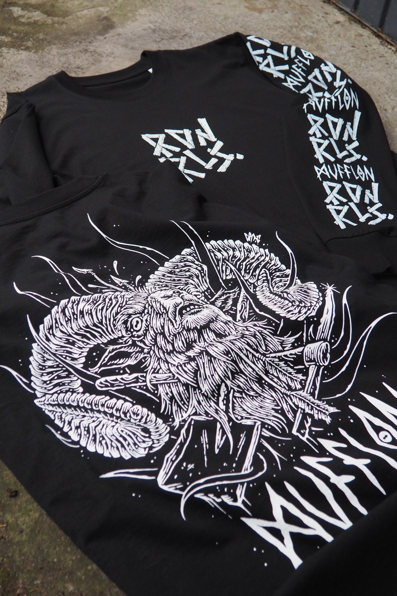 Longsleeve "MUFFLON" black