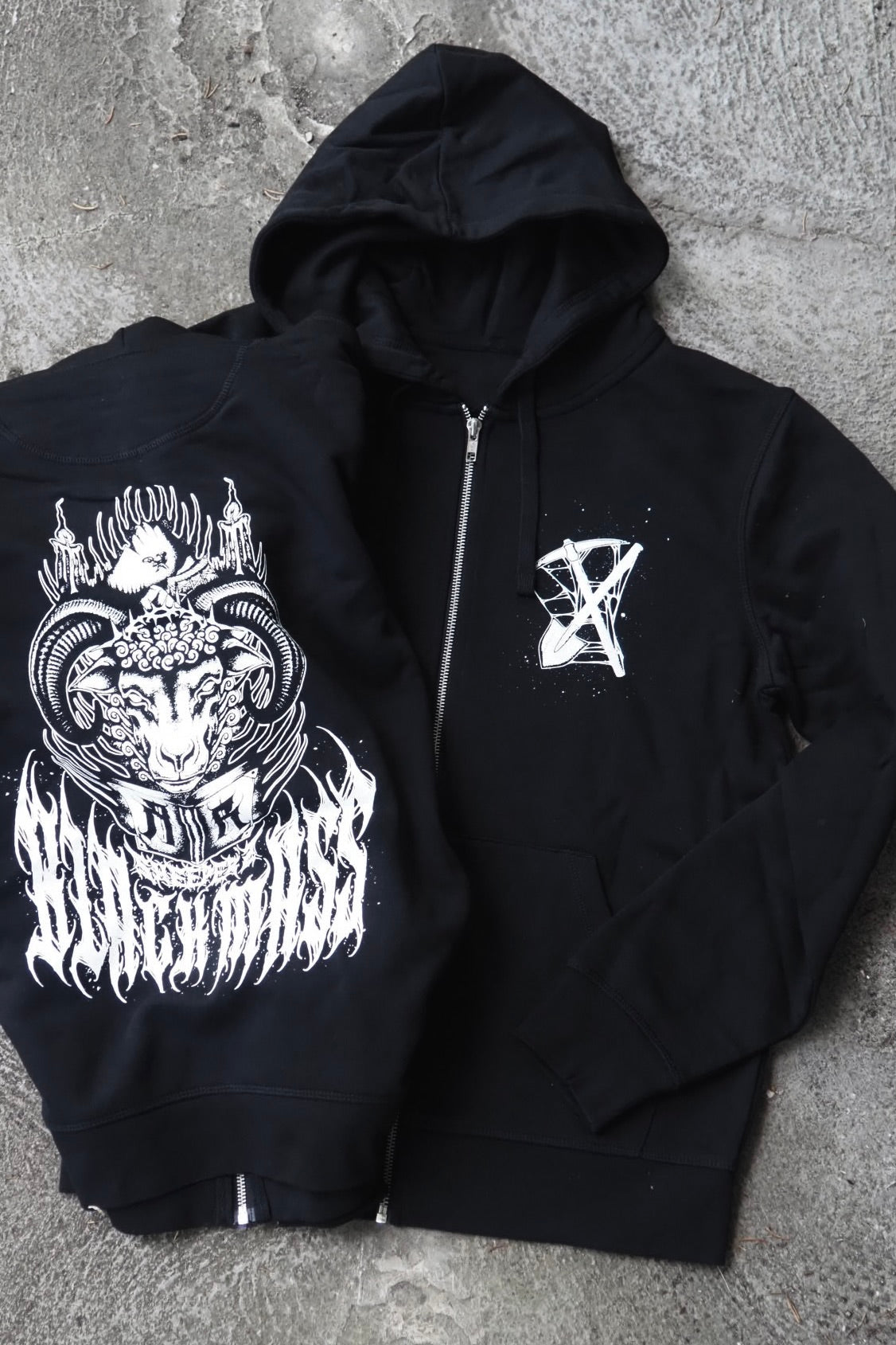 Zipper "BLACK MASS" 26
