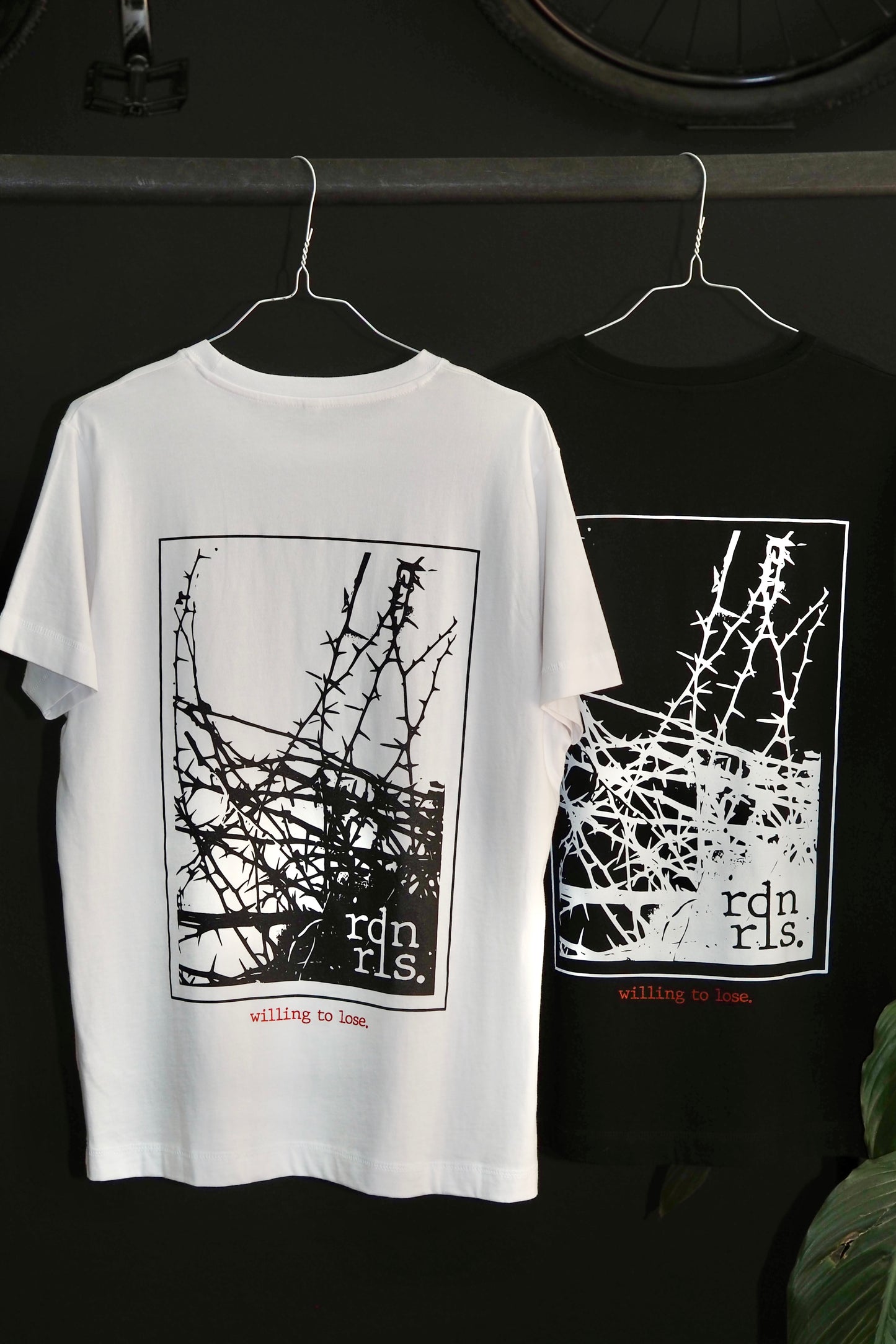 T-Shirt "WILLING TO LOSE."